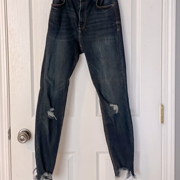 Zara skinny jeans - distressed - Picture 1 of 1